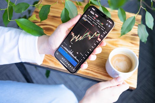 Unlocking the Digital Art Market: Strategies for Online Trading Success